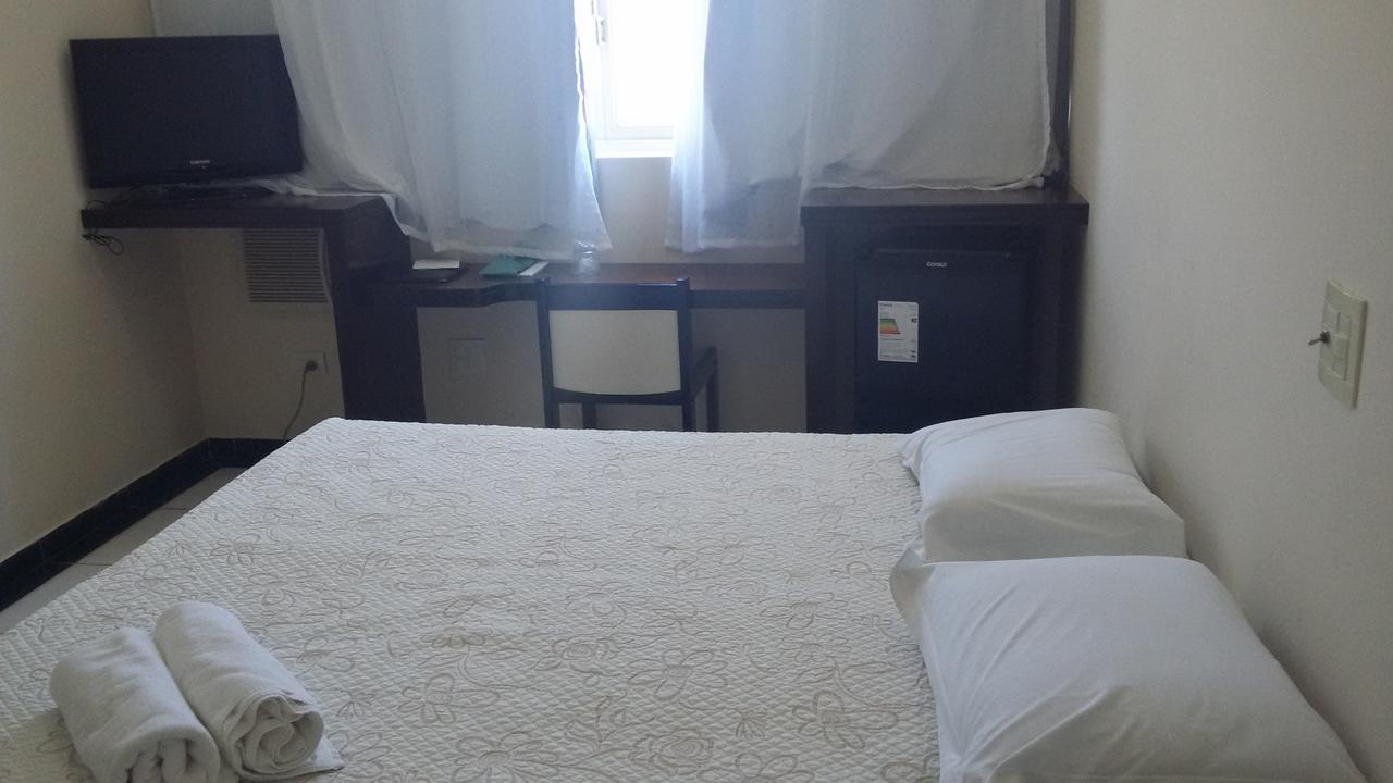 Hotel Monte Rey มอนเตสกลารอส ภายนอก รูปภาพ