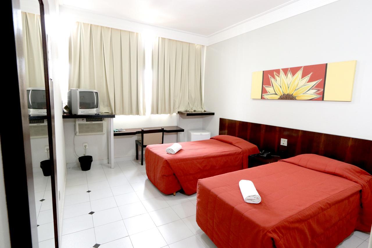 Hotel Monte Rey มอนเตสกลารอส ภายนอก รูปภาพ