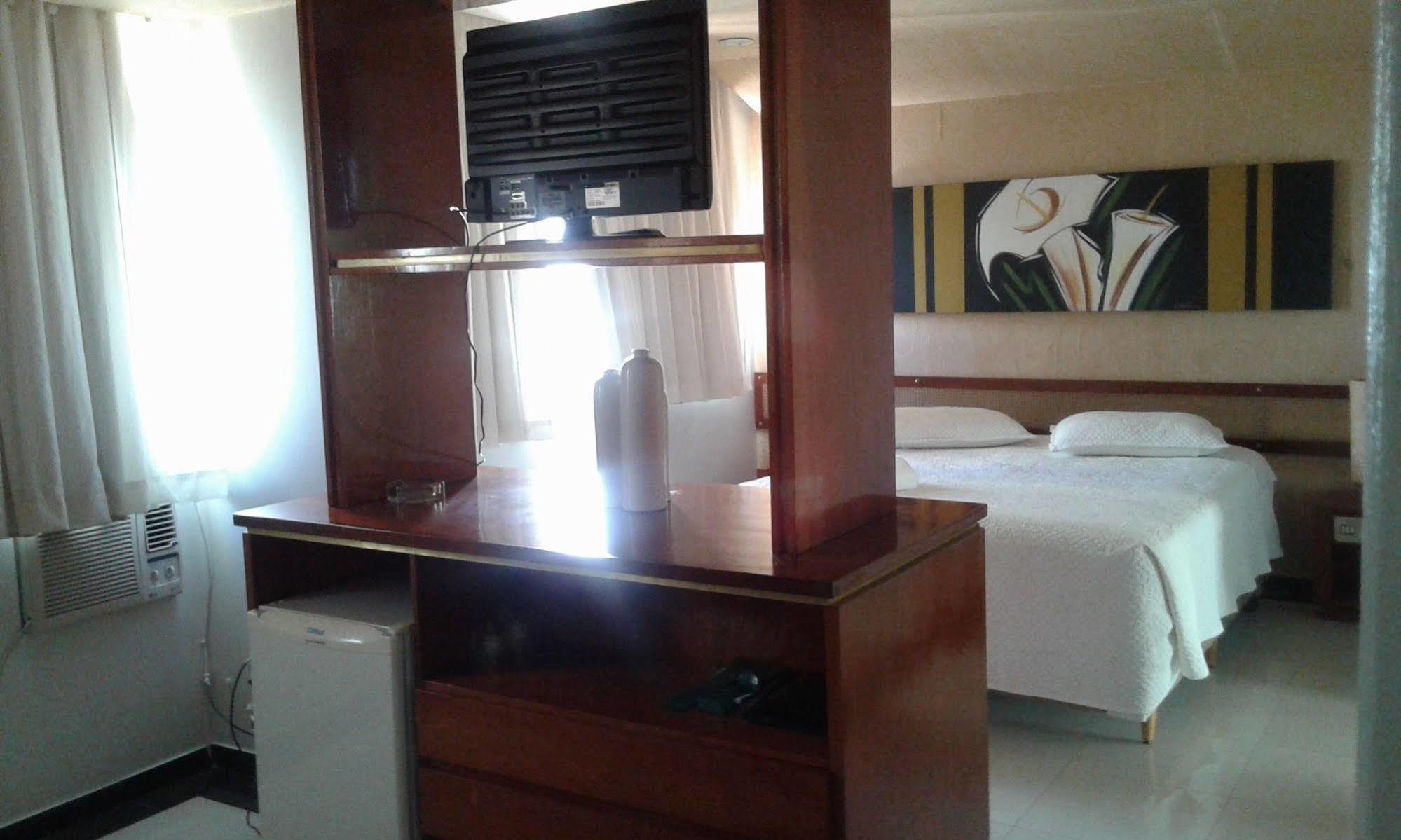 Hotel Monte Rey มอนเตสกลารอส ภายนอก รูปภาพ